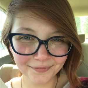 Meet your Posher, Catie